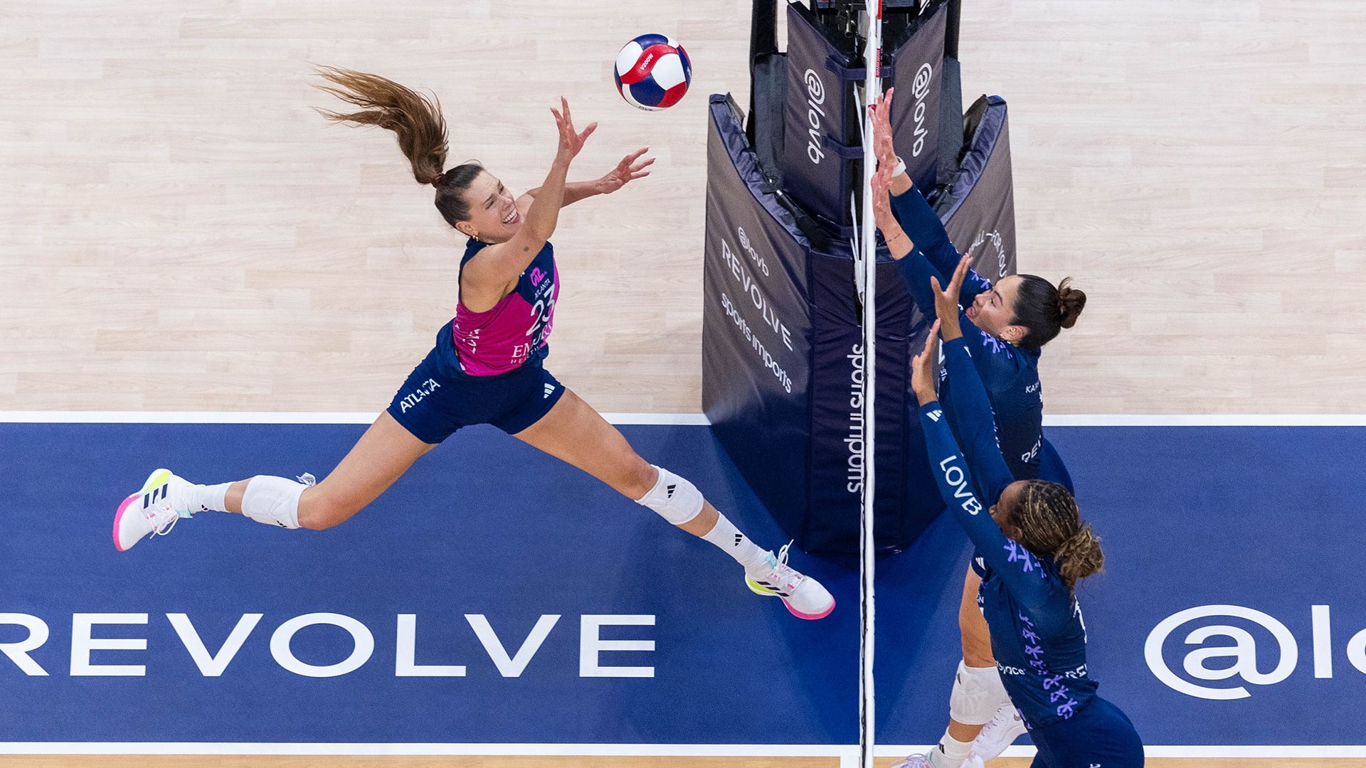 Austin, Omaha into LOVB Finals title match with two more reverse sweeps