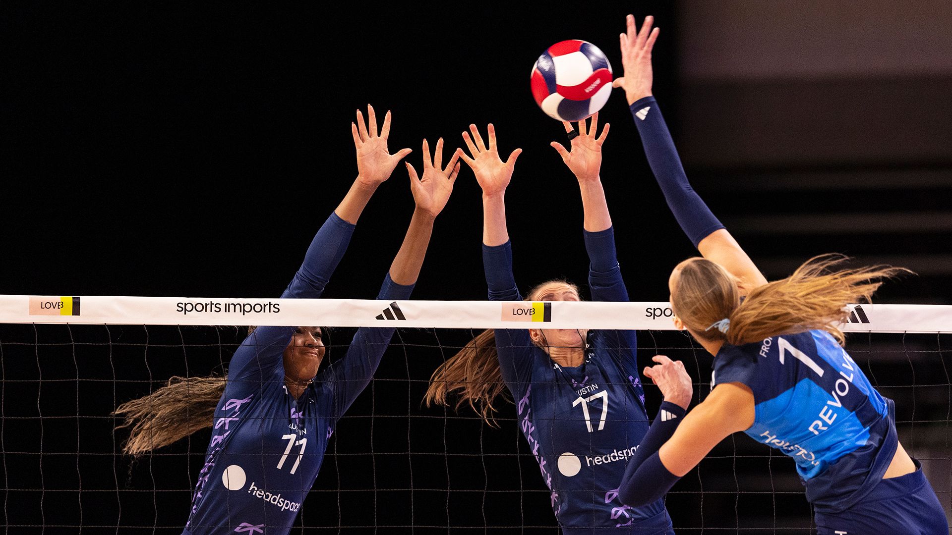 New beginnings as LOVB Austin earns first win over LOVB Houston
