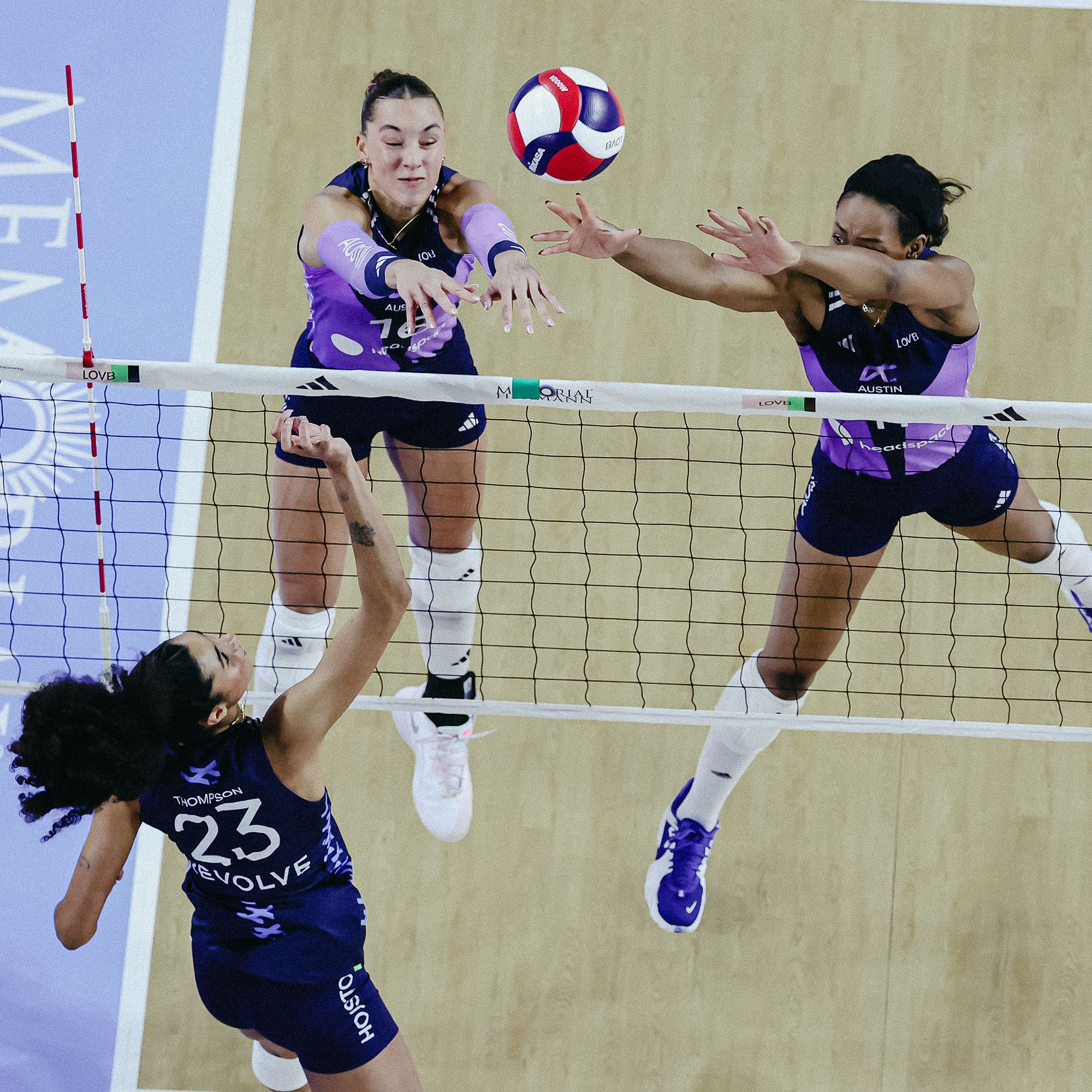 LOVB Houston Rallies for Reverse Sweep Victory in Team’s Inaugural Match